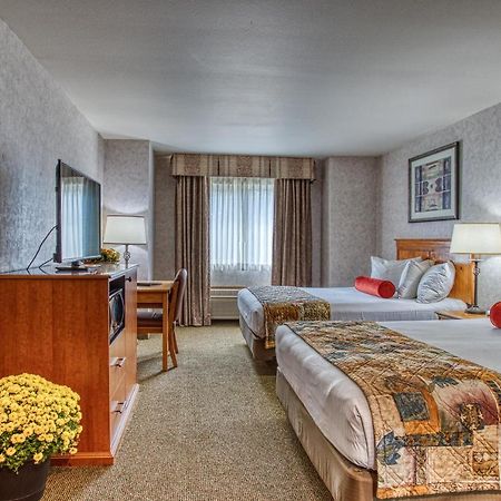 Rory & Ryan Inn Hines Exterior foto